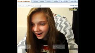 Rayna_Rose - Fingering Pussy!