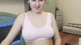 kiranightlyxo masturbates on chair