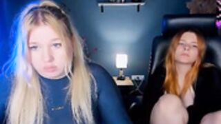 juli_kisss & lika_starr 15