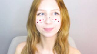 venelopa play panty pussy