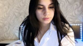 passionate__alice twerking