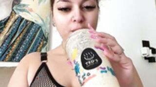 Wonderful busty AllysonK 2