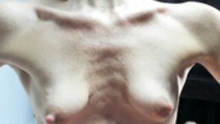 lola small boobs