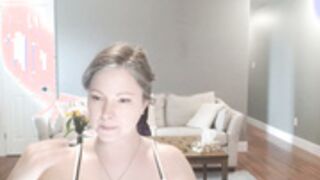 KellyHeart - Chat Room - MyFreeCams 2026-04-11