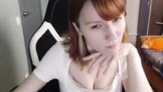NikiFoks18 - Chat Room - MyFreeCams 2026-02-19