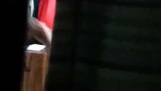 Espiando a mi cunada cuando se cambia