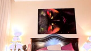 LunaMystyque erikabee 21032026 3
