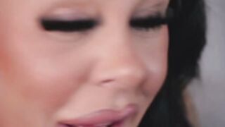 hotmilfbitch squirt show 4