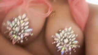 N2P sparkles