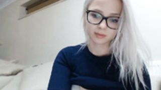 InnocentDoll_ - MyFreeCams