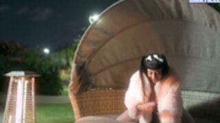 LiveCleo - Outdoor Patio Masturbation