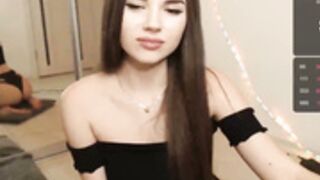 unfamiliar_angel Stripchat 2020-12-01_21-55-18