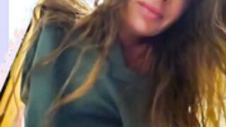 RebeccaXO__2026-04-24_15-33-16_634.ts
