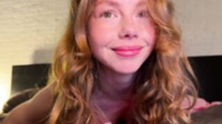 Elli_Harmon 32