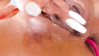 White_Snow_ Myfreecams 2021-04-19_12-03-41