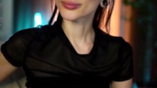 your_nicolett squirting everywhere (mute)