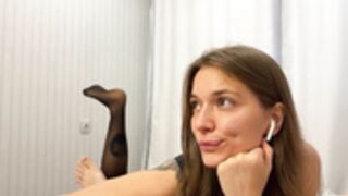 pussy_raw - full nude - reverse cow girl!