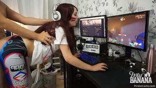 MISS BANANA – D.VA HAVING A QUICKIE WHILE GAMING
