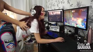 MISS BANANA – D.VA HAVING A QUICKIE WHILE GAMING