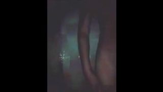 Mexicana De Tepito se deznuda frente asus amigos