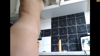 Hornyycpl   2017-09-27