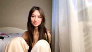 veronica_larson_December-03-2024_11-41-08 2