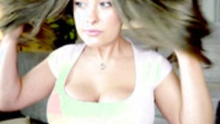 x_lily_x_2025-11-17_22-49-47_695