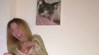 Fina lesbian makeout