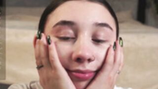 Zarascarlett teasing you