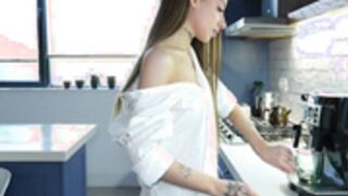 Luna Evans And Sasha Paige Tasty And Wet Wild Kitchen