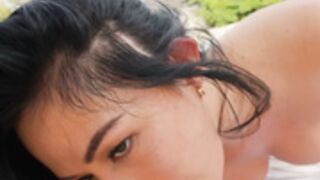 Scarlettalexxxis Gets Penetrated By The Poolside