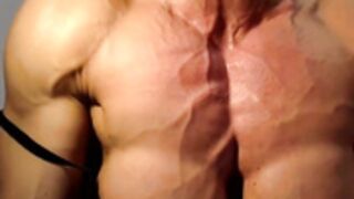 incredible ripped pecs