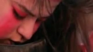 Bizarre-Silkilme Beyler Gelin Amm VAr