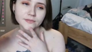 Alternative couple fuck and facial show