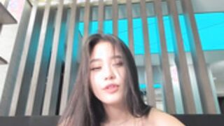 lee_chang dildo twerk ticket show