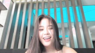 lee_chang dildo twerk ticket show