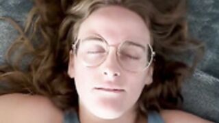 Am3lia-W3t-Ang3l - huge boobs