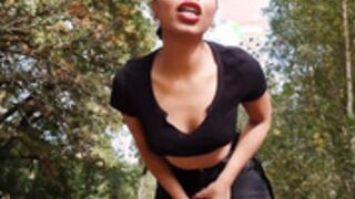 MahoganyQen – Take My Veiny BBC In The Woods
