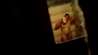 Espiando Ala tia Adriana