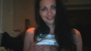 AshleyJameson BoobFlash