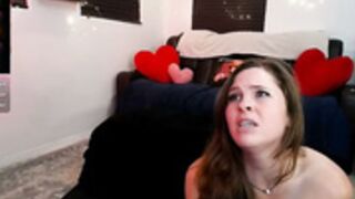 scarlett_gushes lesb squirt & ass eating 2026-04-15