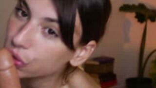 AlexaBlancOh shows her curves, dildo blowjob