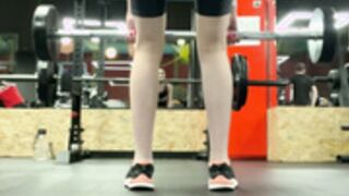Miss_kriss squats in leggins