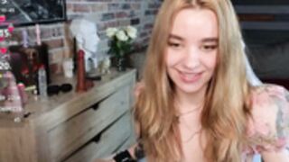 eva_happy