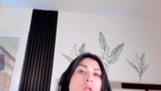 missbianca1 showing her asshole