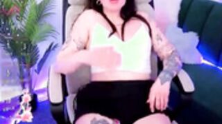 Sandra_ with lush inside vagina