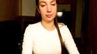 Sabrina_Mensi hard nips