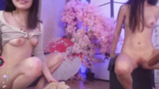 Marry_cordy and Queeneliaa_ - squirt