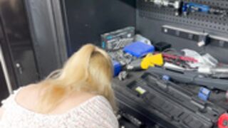 Wd Doris plays with herself 1