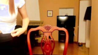 Sabrina_mensi doing squats